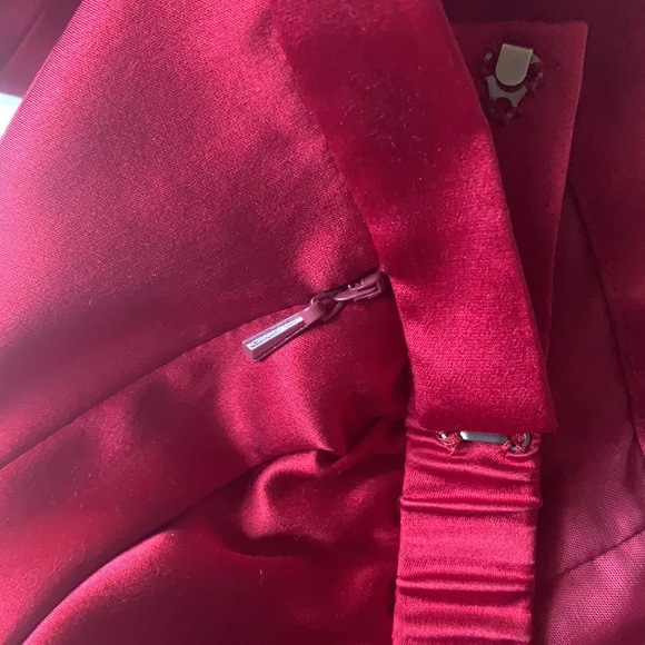 CARLISLE size 12 red silk satin elastic waist lined pants in excellent condition - Picture 6 of 7